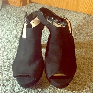 Torrid platform suede heels sz7.5W